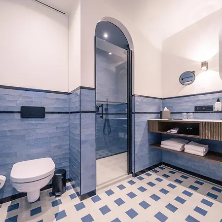 Hotel Du Parc 4*