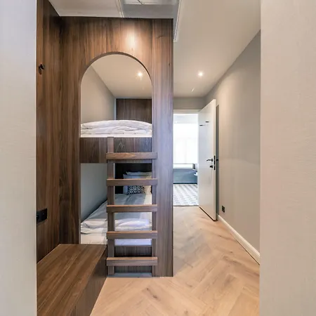 Du Parc 4*