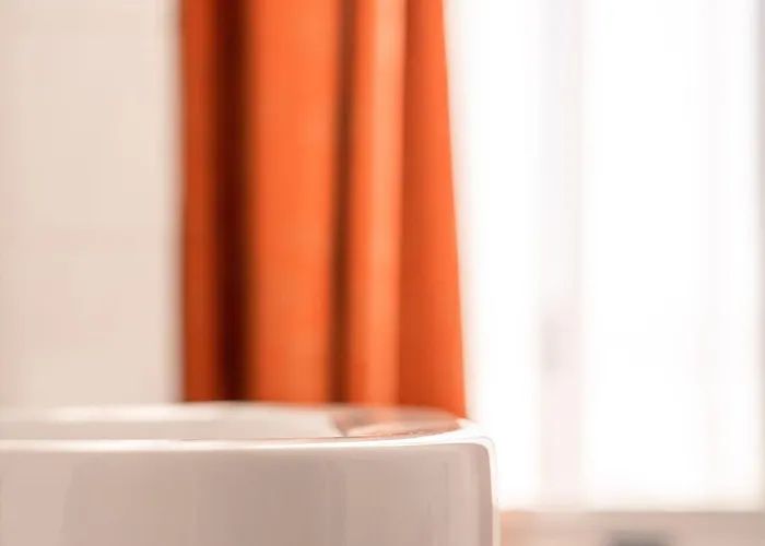 Du Parc Szálloda 4*