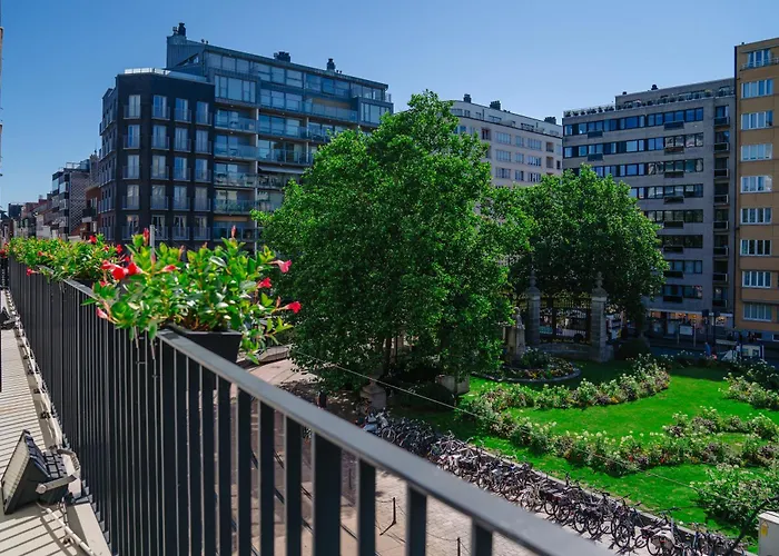 Отель Du Parc 4*